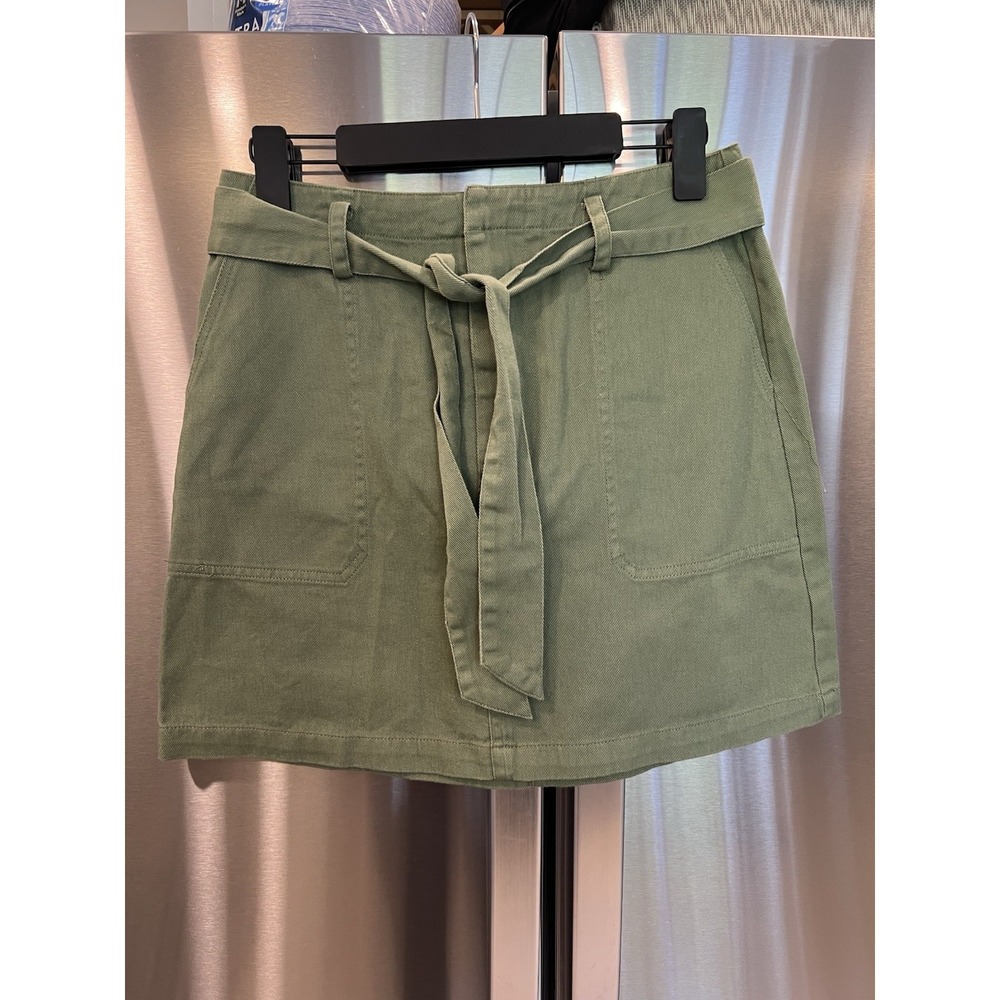 Harper Heritage Green Medium Belted Short Skirt w/ Slash Pockets NWT Francesca's